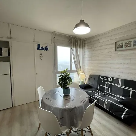 Moderne 4 Pers, 100m, - Fr-1-224c-582 Σαιν-Ζαν-ντε-Μον