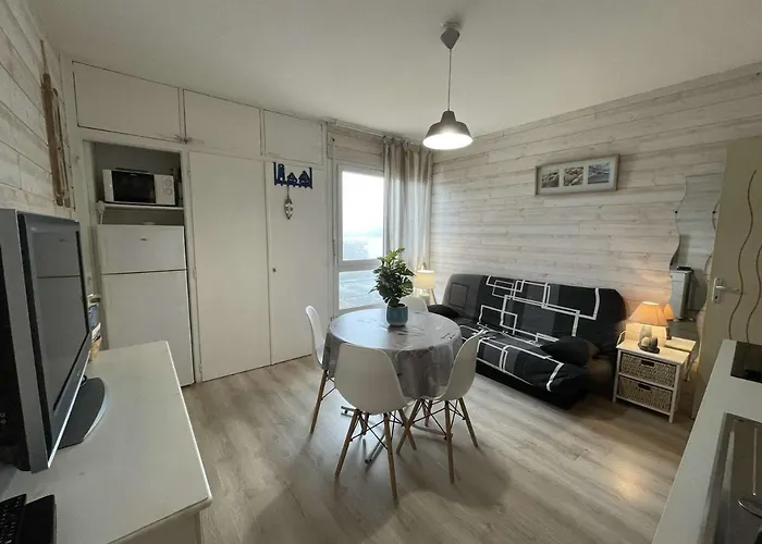 Moderne 4 Pers, 100m, - Fr-1-224c-582 *